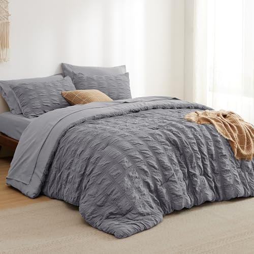 Bedsure Bed in a Bag Queen - 7 Pieces Plaid Seersucker Bedding Comforter Sets, Soft Lightweight Grey Boho Bed Set with Comforters Queen Size, Sheets, Pillowcases & Shams